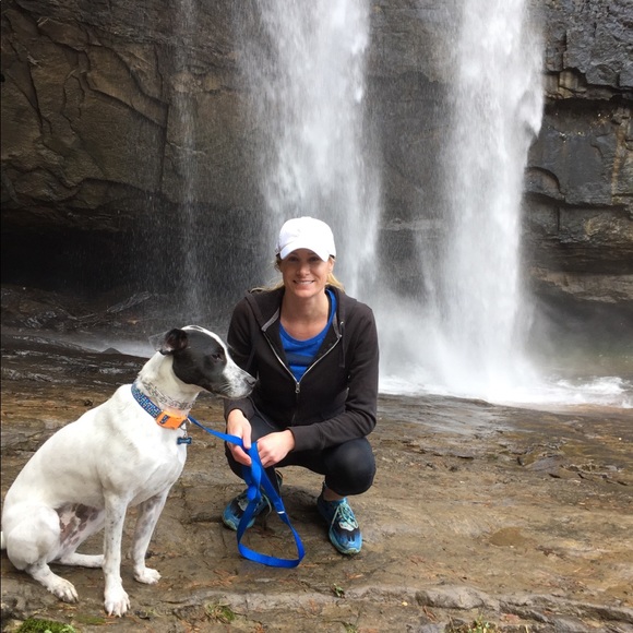 Meet your Posher, Crystal - Picture 1 of 1